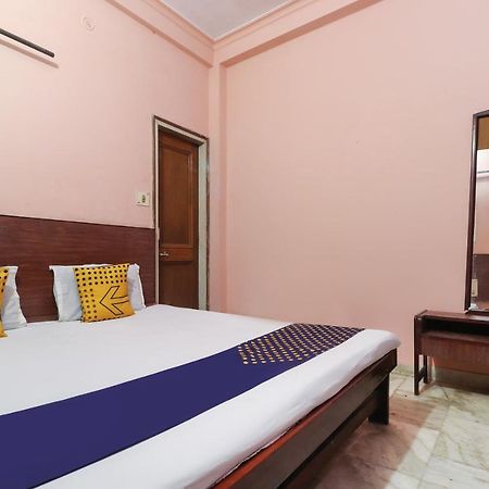 Spot On Jaiswal Guest House Hasanganj المظهر الخارجي الصورة