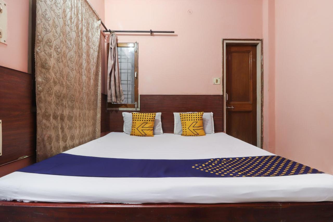 Spot On Jaiswal Guest House Hasanganj المظهر الخارجي الصورة