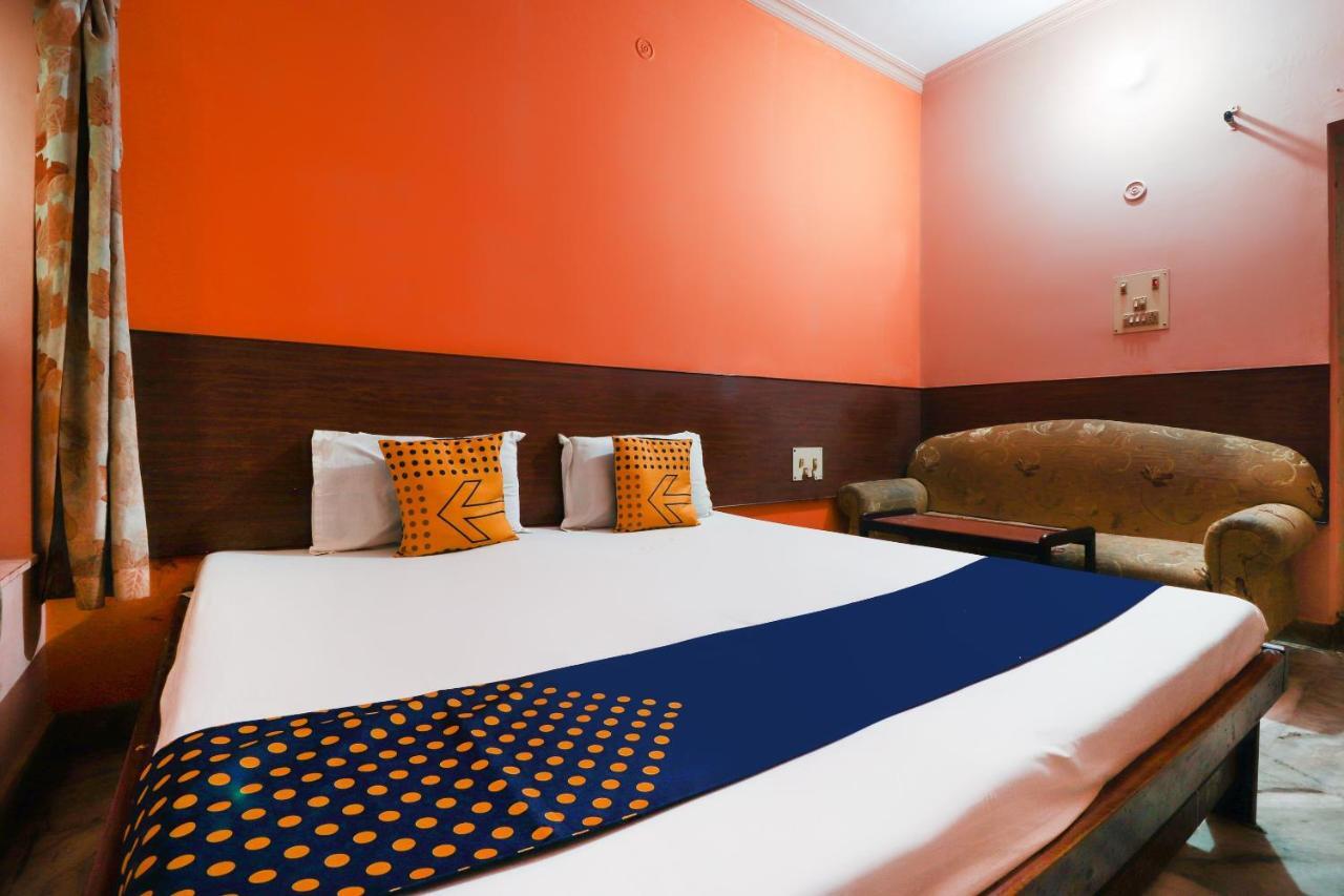Spot On Jaiswal Guest House Hasanganj المظهر الخارجي الصورة