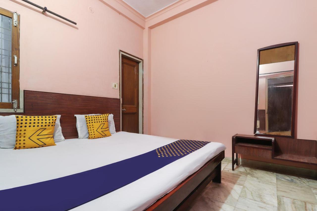 Spot On Jaiswal Guest House Hasanganj المظهر الخارجي الصورة