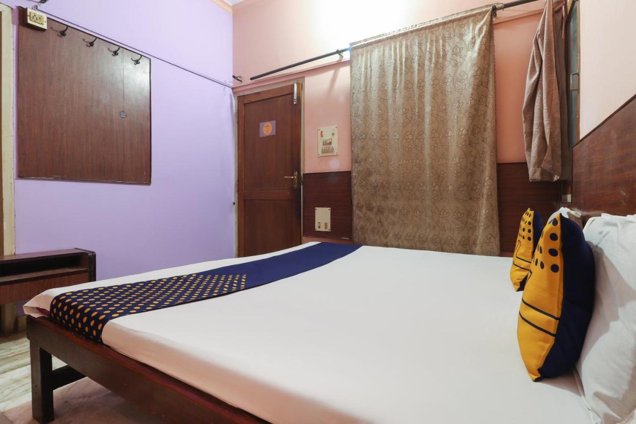 Spot On Jaiswal Guest House Hasanganj المظهر الخارجي الصورة